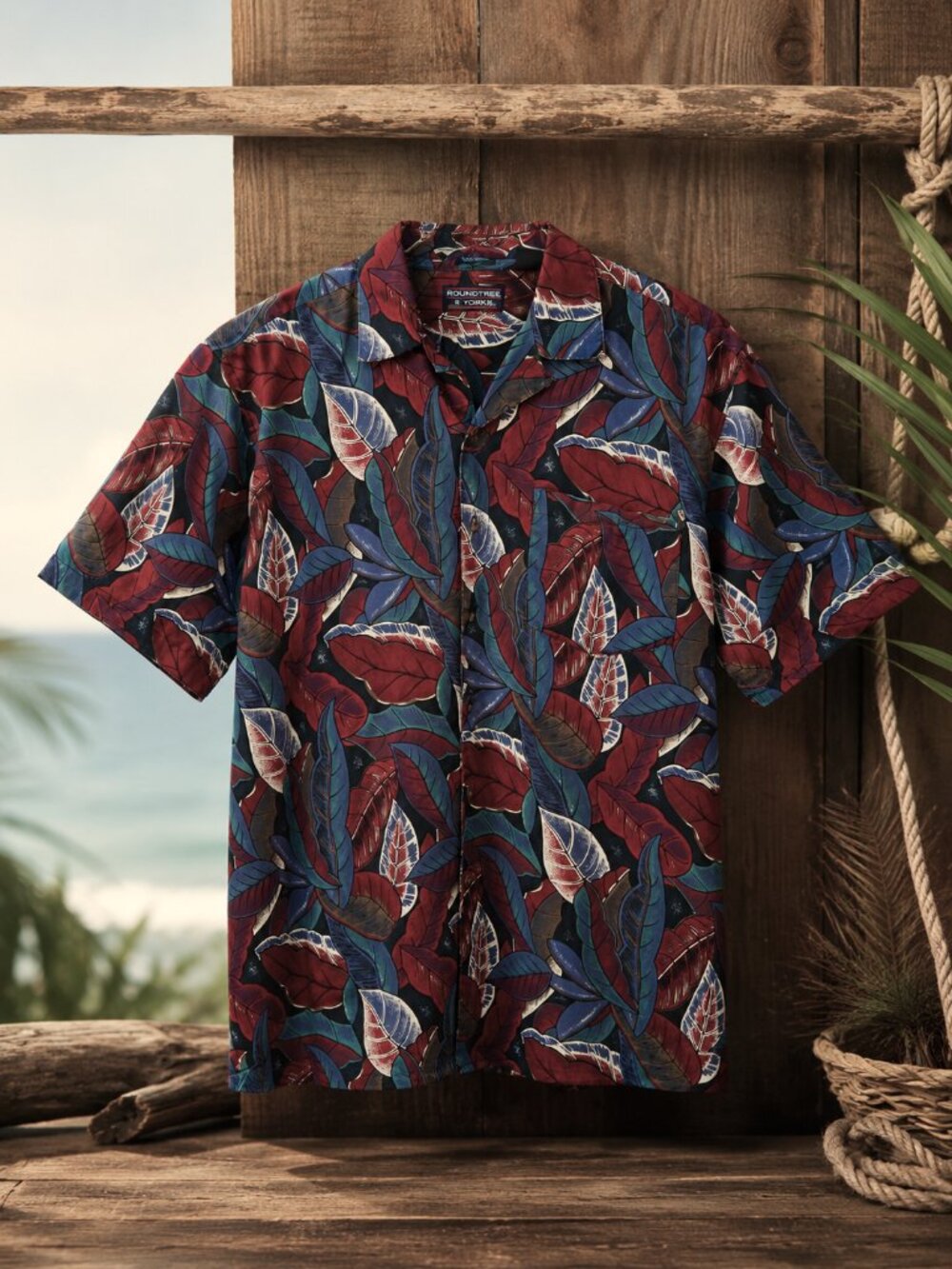 Roundtree & Yorke Tropical Leaf Print Short Sleeve Button-Up Shirt - L